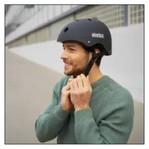 Kickscooter helmet