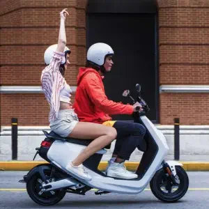 elektrische scooter niu